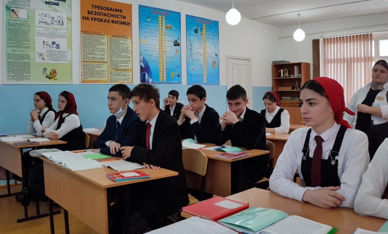 Чеченских школьников приглашают на олимпиаду по финансовой грамотности и предпринимательству