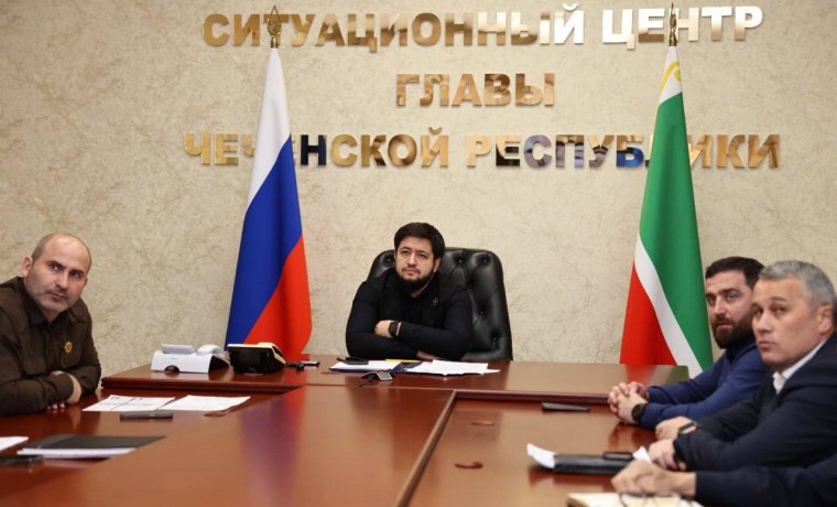 Адам Алханов доложил о ходе модернизации первичного звена здравоохранения в ЧР