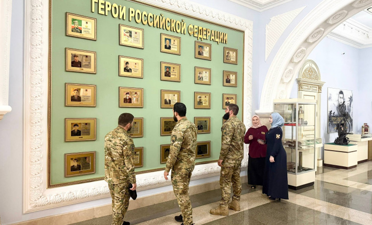 В Чеченской Республике росгвардейцы почтили память Героя России старшего сержанта Михаила Дангириева