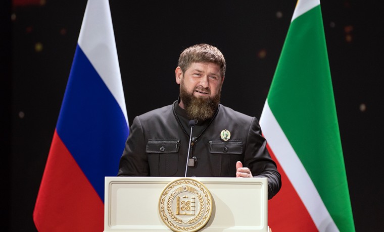 Рамзан Кадыров: Мы благодарны Президенту РФ, который дал чеченскому народу право на самоопределение