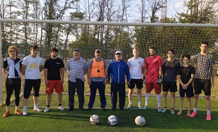 В Серноводском районе состоялся мастер-класс по футболу в рамках марафона «Сила России»