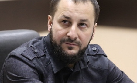 Глава Минтуризма ЧР раскритиковал работу курьеров