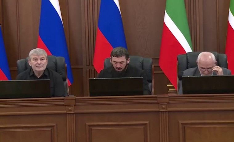 Магомед Даудов провёл 66-е пленарное заседание Парламента Чеченской Республики