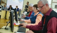 В России в настоящее время работают около 10 млн. пенсионеров 