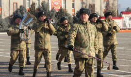 Военных музыкантов Росгвардии поздравили с профессиональным праздником в Грозном