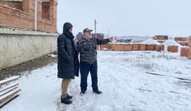 Активисты «Единой России» и общественники проверили строительство соцобъектов в Чеченской Республике