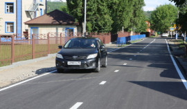 В Грозном ремонтируют улицы, ведущие к школам и детским садам