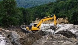 В Чеченской Республике восстанавливают берегоукрепительные сооружения после паводка