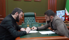 Магомед Даудов и Ахмед Дудаев обсудили работу МинНацИнформ ЧР и развитие СМИ