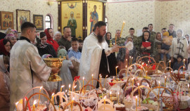 В войсковом храме грозненского соединения Росгвардии прошло Пасхальное богослужение