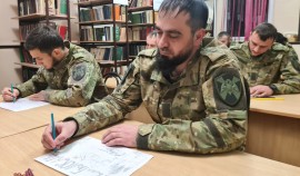 В грозненской отдельной бригаде Росгвардии проходят мероприятия акции «Ленинград. Блокада. Подвиг»