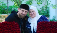 Рамзан Кадыров поздравил Аймани Несиевну с 15-летием Регионального общественного Фонда   