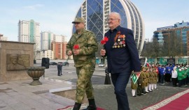 В Грозном отметили 11-летие присвоения столице почётного звания РФ «Город воинской славы»