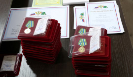 Чеченских судебных приставов наградили в честь профессионального праздника