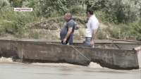Десять  минут по воде против  одного часа