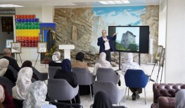 В ЧГПУ прошла лекция-выставка «Башни Чечни — каменные стражи»