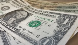 Только 2 из 10 жителей Грозного следят за курсами доллара и евро