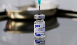 Минздрав РФ зарегистрировал однокомпонентную вакцину от COVID-19 