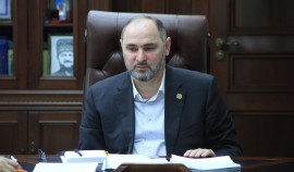 Султан Тагаев провел совещание с руководящим составом Минфина ЧР