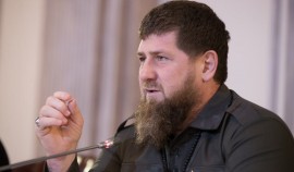 Рамзан Кадыров предложил назначить ежемесячные выплаты женщинам, воспитывающим 5 и более детей
