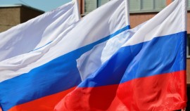 Россияне испытывают гордость при виде Государственного флага