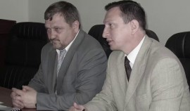 Рамзан Кадыров почтил память Хусейна Исаева в день его 66-летия| грозный, чгтрк