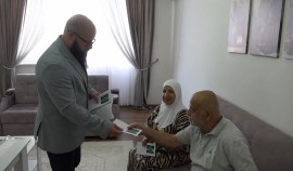 Более 200 палестинских переселенцев в Грозном получили финансовую помощь от РОФ им. А.-Х. Кадырова