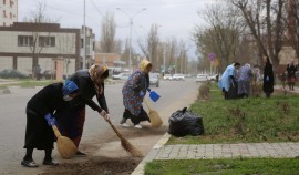 В Грозном продолжаются масштабные субботники