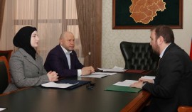 Хутмат Кадырова: Мы будем воспитывать врачей, болеющих за здоровье своего народа!
