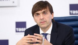 Сергей Кравцов рассказал о подготовке к естественно-научной олимпиаде юниоров