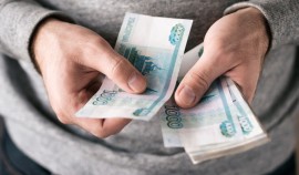 Объем выдачи кредитов наличными в России вырос почти на две трети
