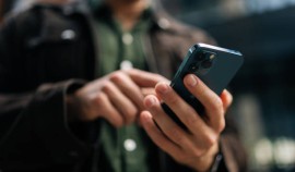 В Telegram создали бота, который помогает подобрать Android вместо iPhone