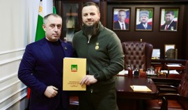 Командиру ОМОН «АХМАТ-Грозный» присвоено звание «Почетный гражданин города Грозный»