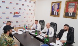 Замгенпрокурора России Сергей Бажутов провел прием участников СВО и членов их семей в ЧР