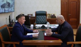 Галас Таймасханов провёл рабочую встречу с Арсаном Адаевым