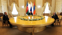 Главы России, Армении и Азербайджана встретились в Санкт-Петербурге