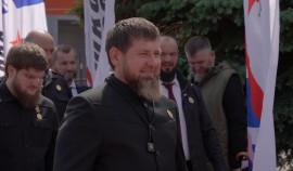 Рамзан Кадыров посетил торжественные линейки в честь Последнего звонка