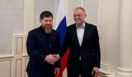 Рамзан Кадыров прокомментировал рукопожатие с Керимовым и слухи о посредничестве Кремля