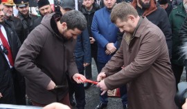 В Грозном состоялось торжественное открытие 200 таунхаусов для нуждающихся