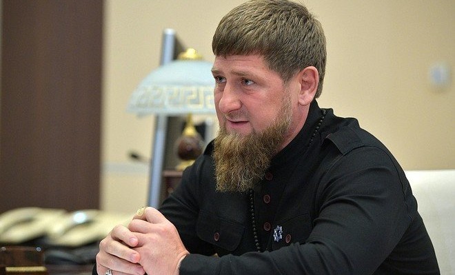 Глава ЧР Рамзан Кадыров встретился со спортивными функционерами республики