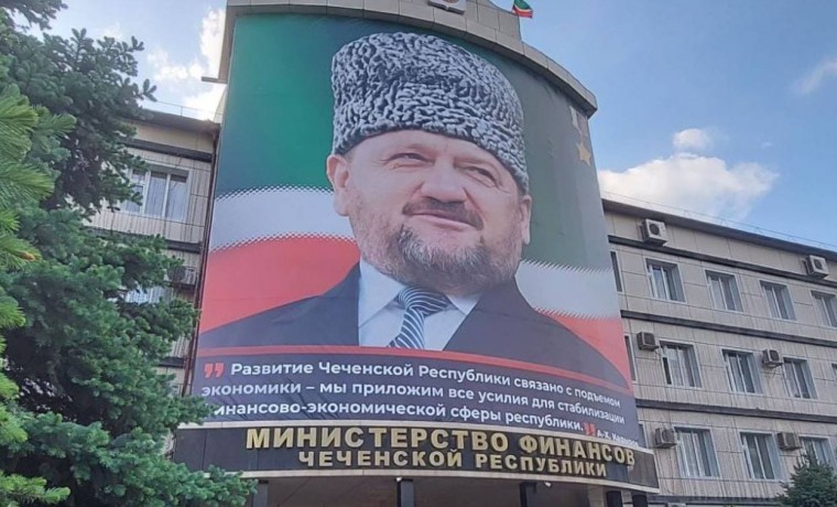Мошенники начали выдавать себя за инкассаторов из Банка России