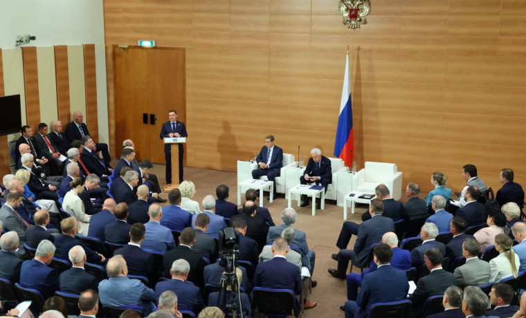 «Единая Россия» подвела итоги работы фракции в весеннюю сессию Госдумы