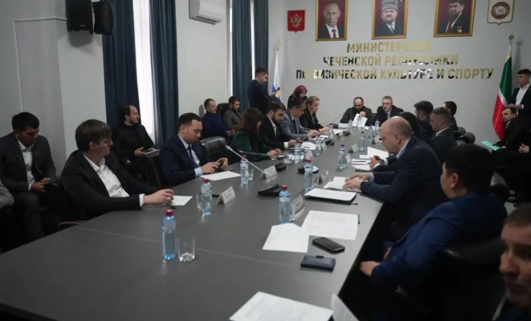 В Минспорт ЧР обсудили развитие студенческого спорта на Юге России