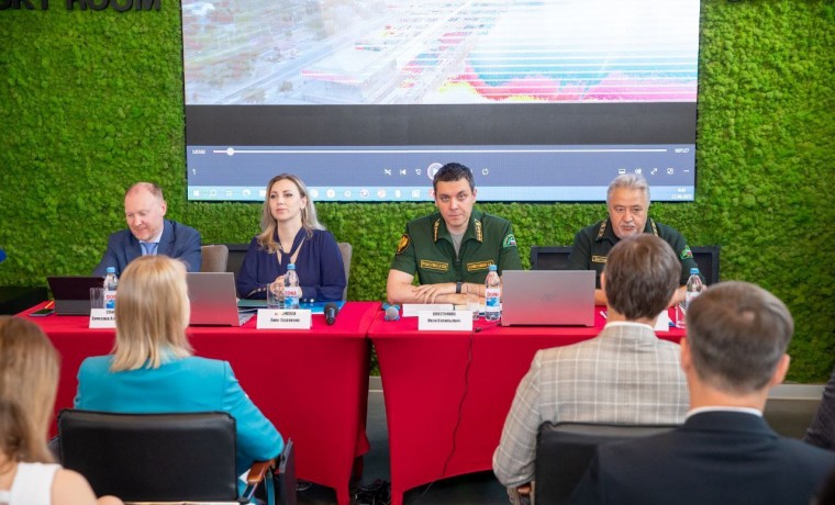 Итон Мизаев принял участие в совещании под руководством представителей ФАЛХ РФ