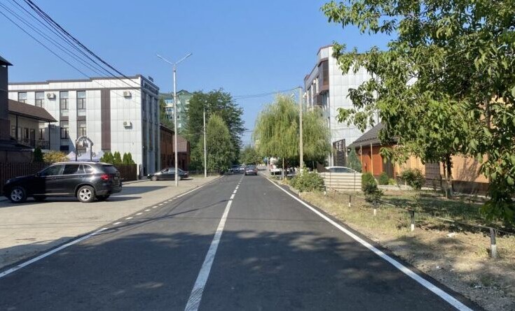 В Ахматовском районе Грозного асфальтируют еще две улицы в рамках нацпроекта