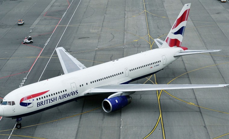 Россия продлила приостановку авиасообщения с Великобританией