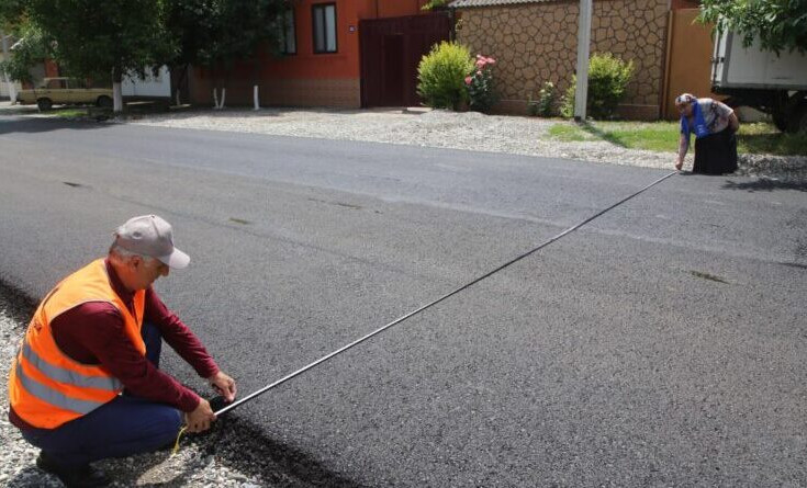 Ход ремонтных работ в городе Аргун проверили общественные контролеры