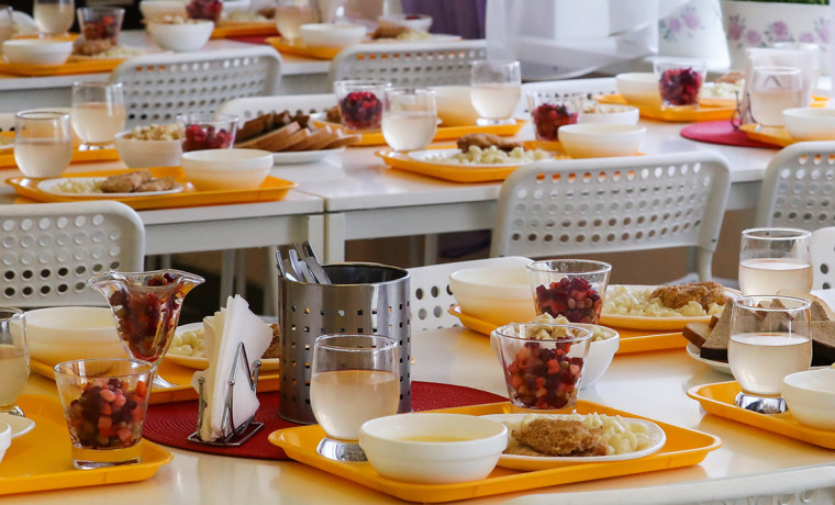 Минобрнауки ЧР проводит регулярный мониторинг качества предоставляемого питания в школах