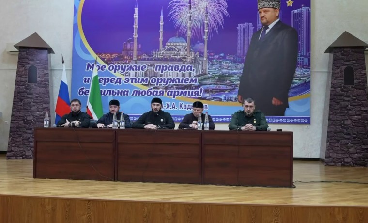 Коллективу МинНацИнформа ЧР представили нового руководителя