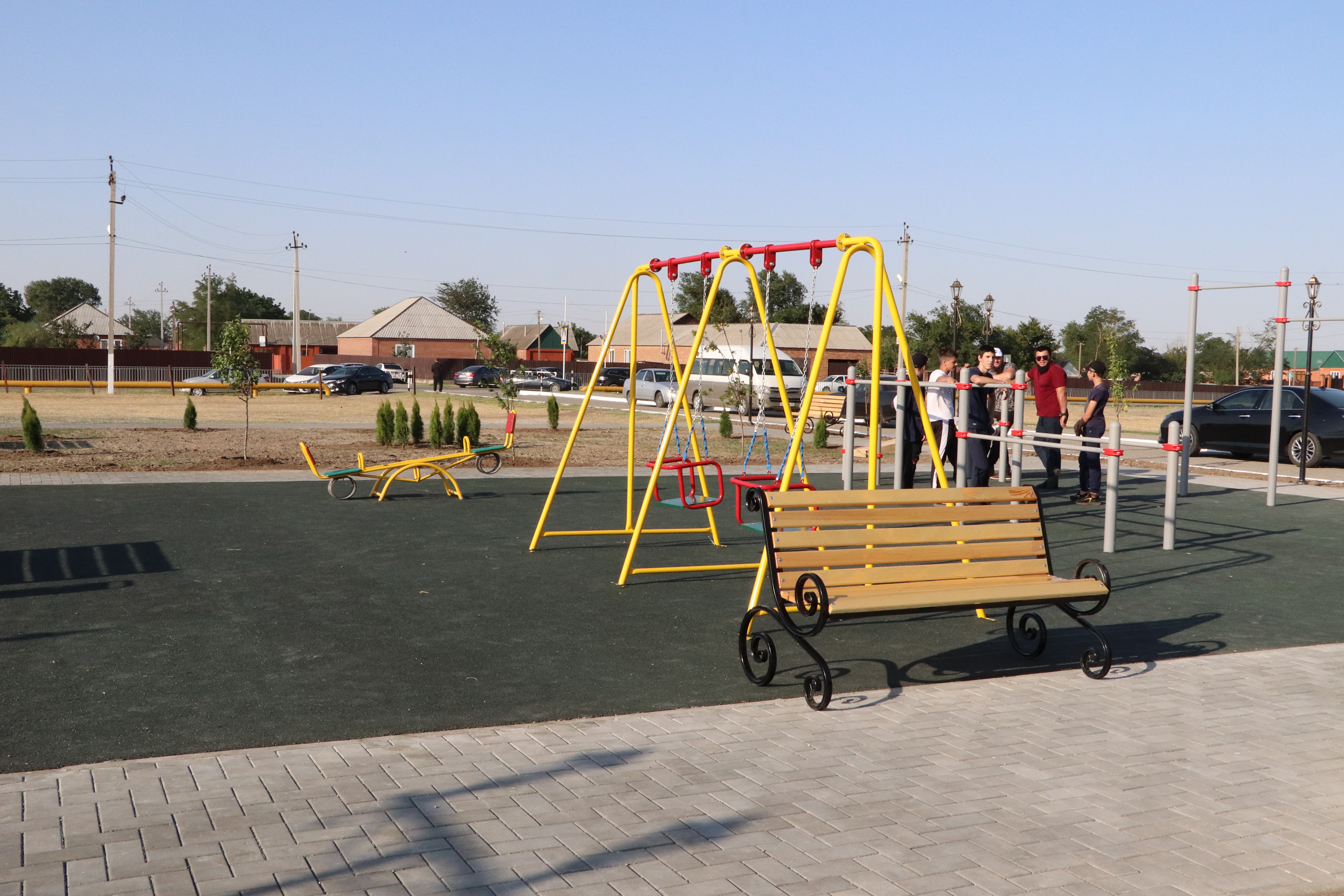 В селе Кень-Юрт Грозненского района открылась современная зона отдыха